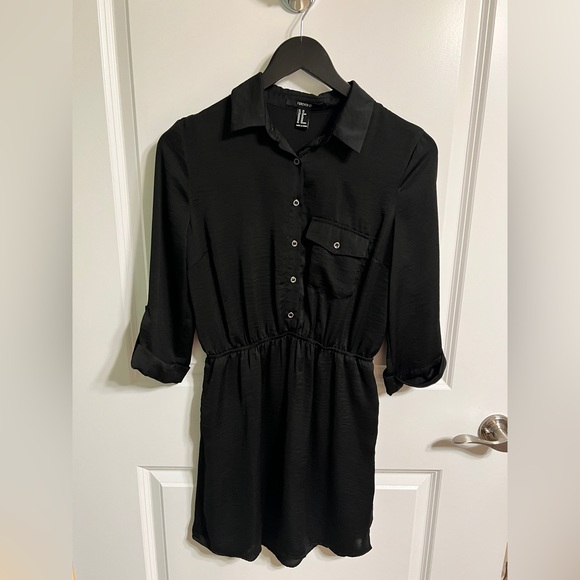 Forever 21 black dress with cinched waist size XS - Picture 1 of 8